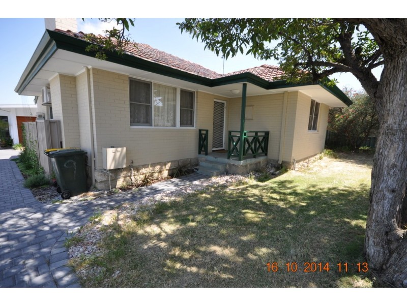 9 Stroughton Rd, Westminster WA 6061