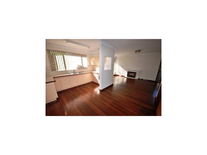 70 Arnott St, Trigg WA 6029