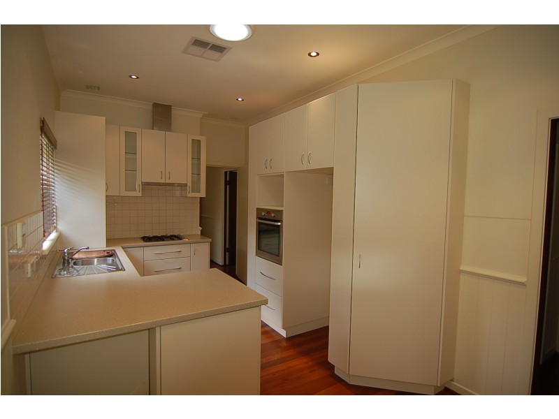 44 Swan Street, Guildford WA 6055