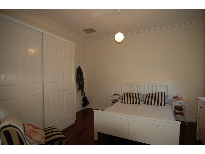 2 Olive Street, Guildford WA 6055