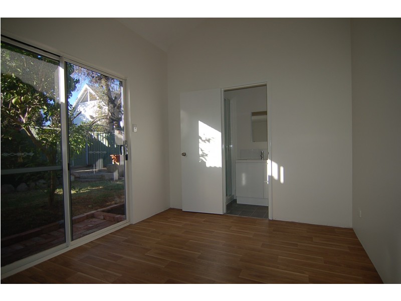 2 Olive Street, Guildford WA 6055