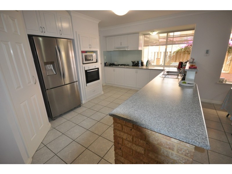 32 Rothesay Heights, Mindarie WA 6030