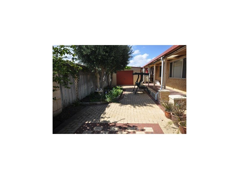 32 Rothesay Heights, Mindarie WA 6030