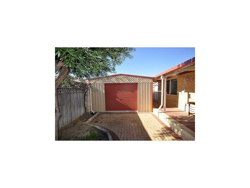 32 Rothesay Heights, Mindarie WA 6030