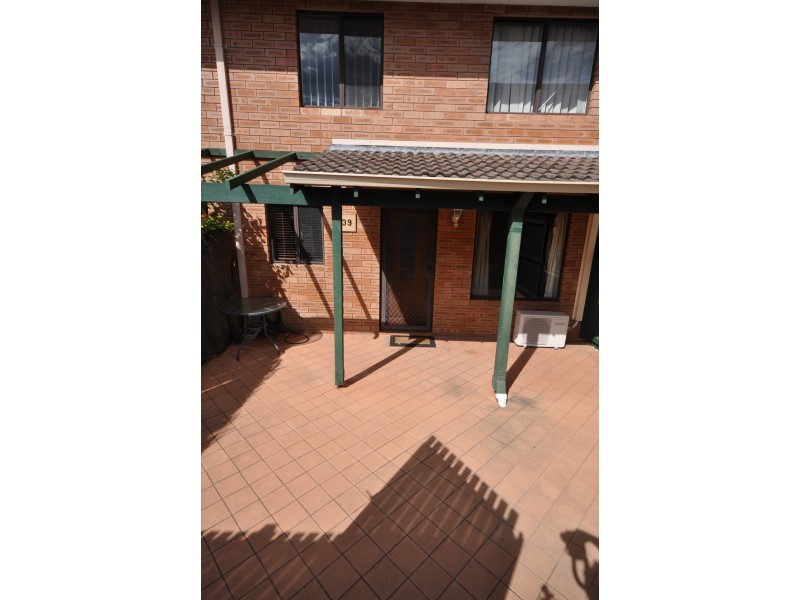 39/390 Hector St, Yokine WA 6060