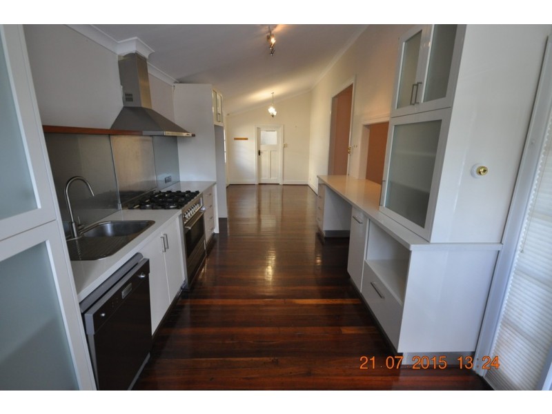 23 James Street, Guildford WA 6055