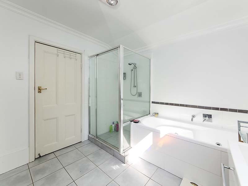 43 Devon Rd, Bassendean WA 6054