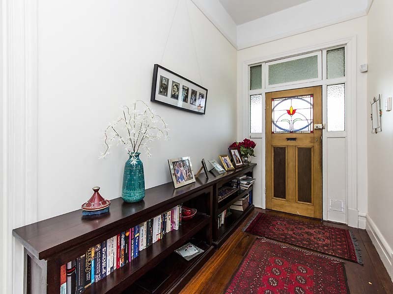 43 Devon Rd, Bassendean WA 6054