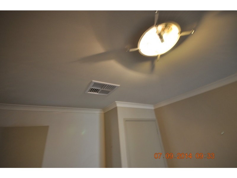 35 Dulegal Way, Aveley WA 6069