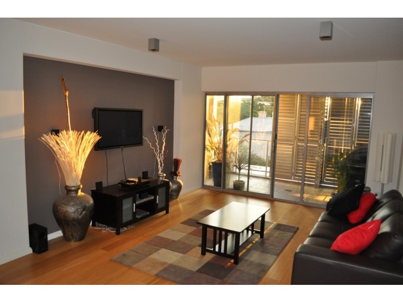 8/346 Barker Rd, Subiaco WA 6008