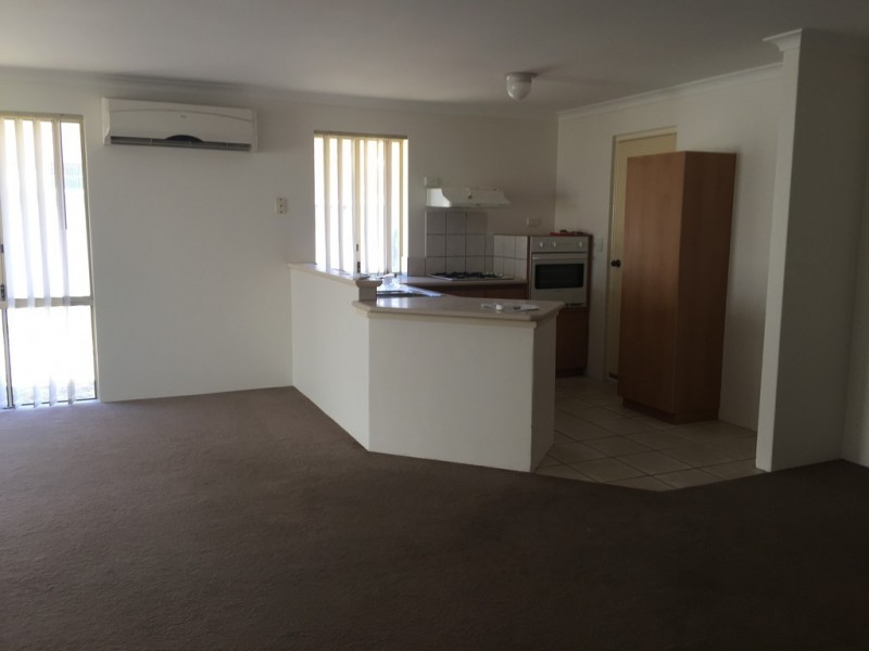 28 Hudleston Rise, Alexander Heights WA 6064