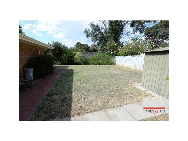 2/6 Calnon St, Bassendean WA 6054