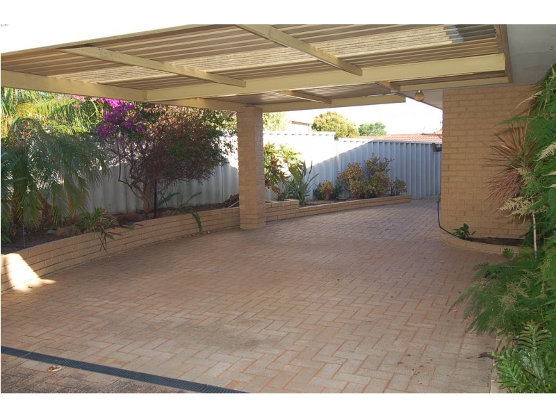 7A Mawi Cove, Marangaroo WA 6064