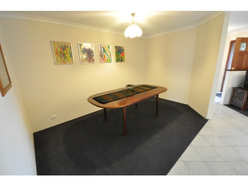 41 Mallina Circuit, Carramar WA 6031