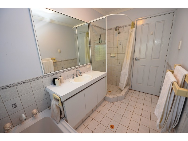 41 Mallina Circuit, Carramar WA 6031