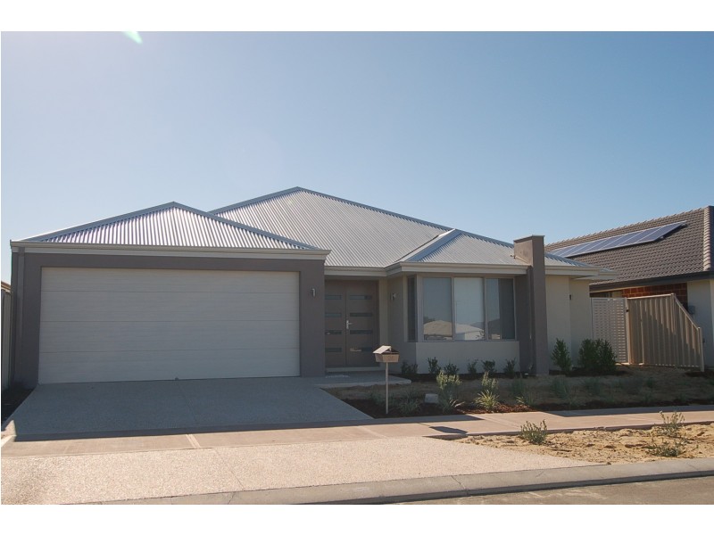 26 Albillo Parade, Caversham WA 6055