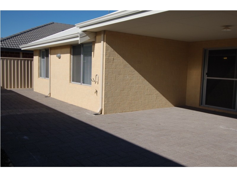 26 Albillo Parade, Caversham WA 6055