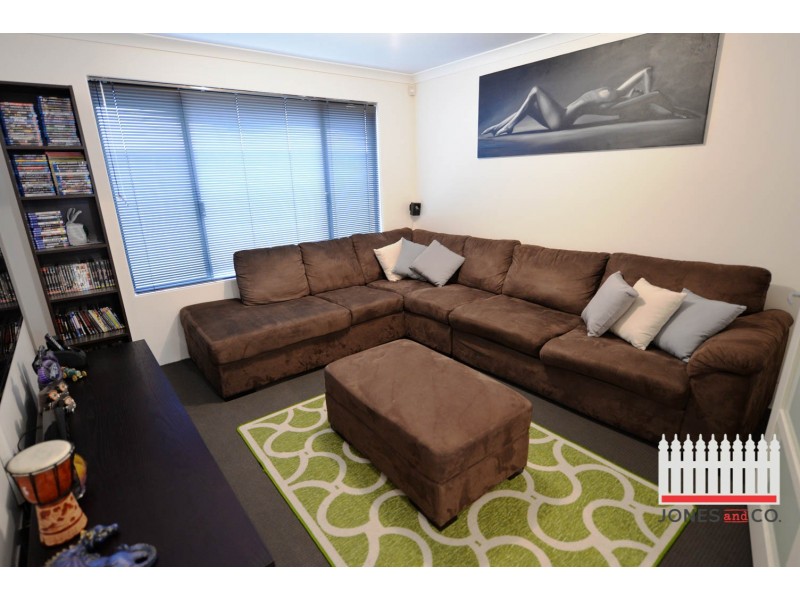 4 Yanchep Link, Jane Brook WA 6056