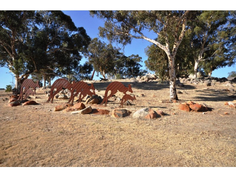 4 Yanchep Link, Jane Brook WA 6056