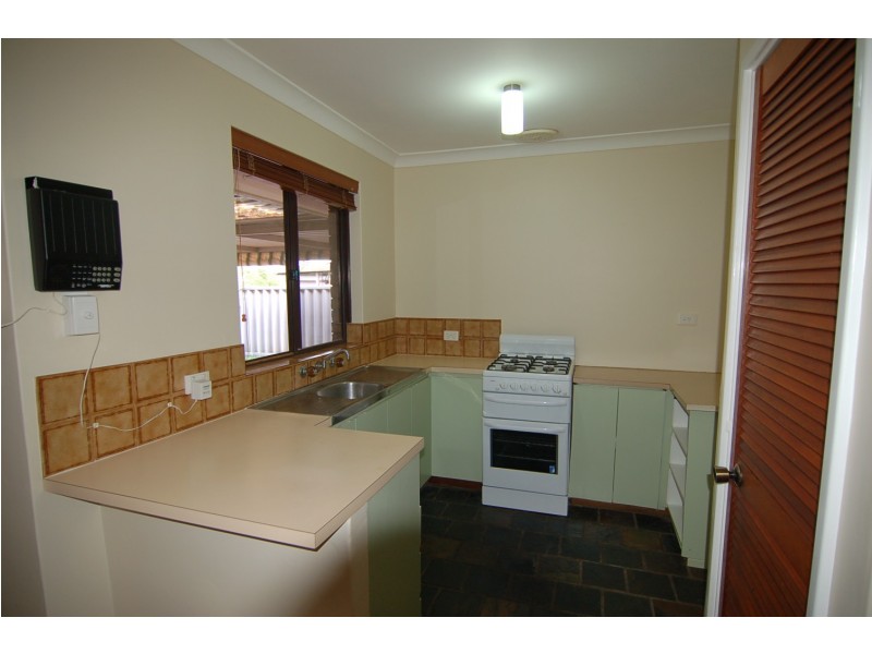 20/65 Amherst Road, Swan View WA 6056