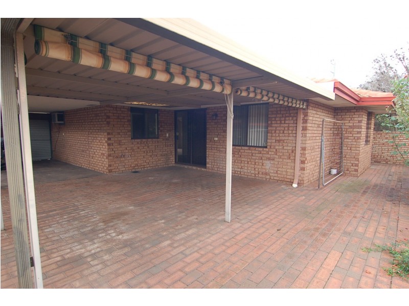 20/65 Amherst Road, Swan View WA 6056