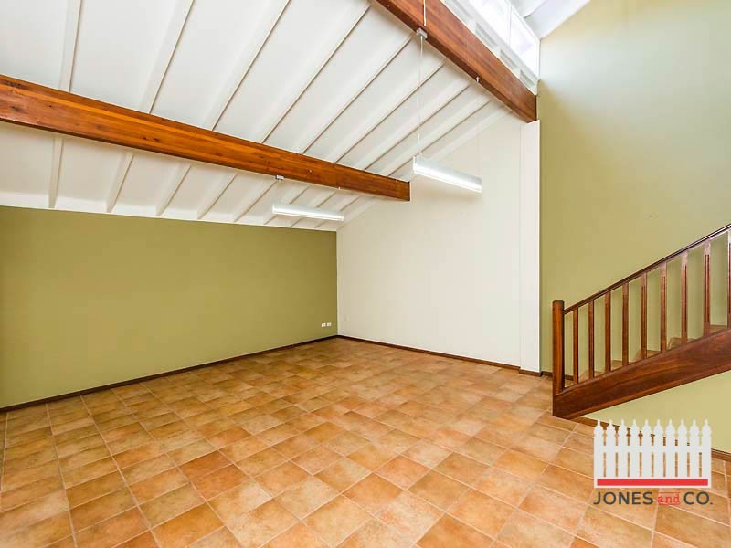 16 Nutfield Street, Bayswater WA 6053