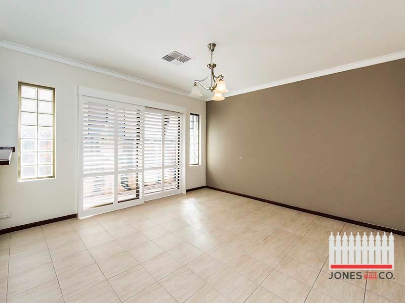 16 Nutfield Street, Bayswater WA 6053