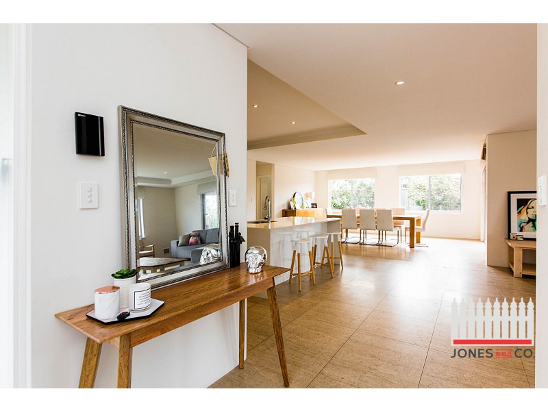 13a Hamilton Street, Bassendean WA 6054