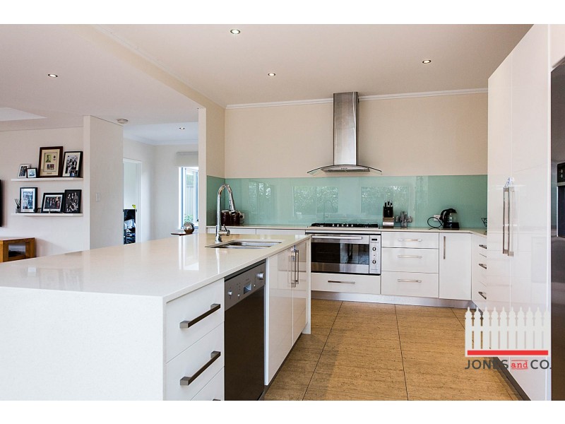 13a Hamilton Street, Bassendean WA 6054