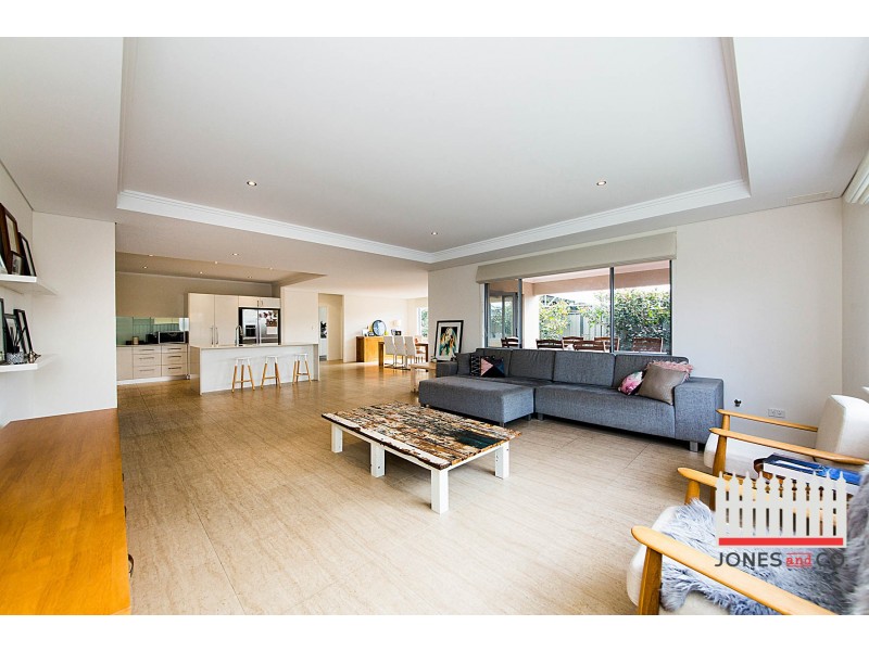 13a Hamilton Street, Bassendean WA 6054