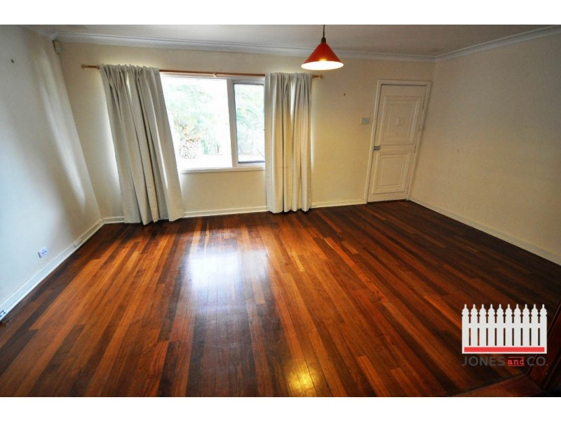 18 Kerwin Way, Lockridge WA 6054