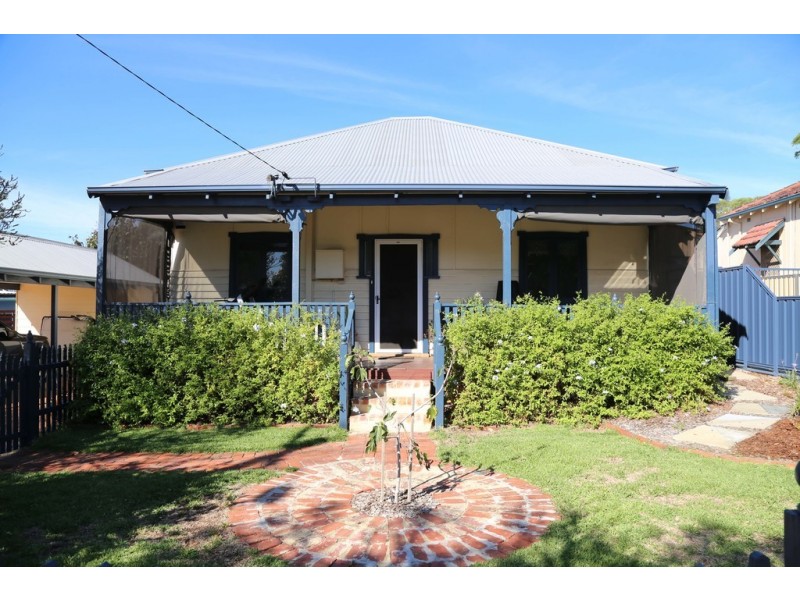 10 Third Avenue, Bassendean WA 6054