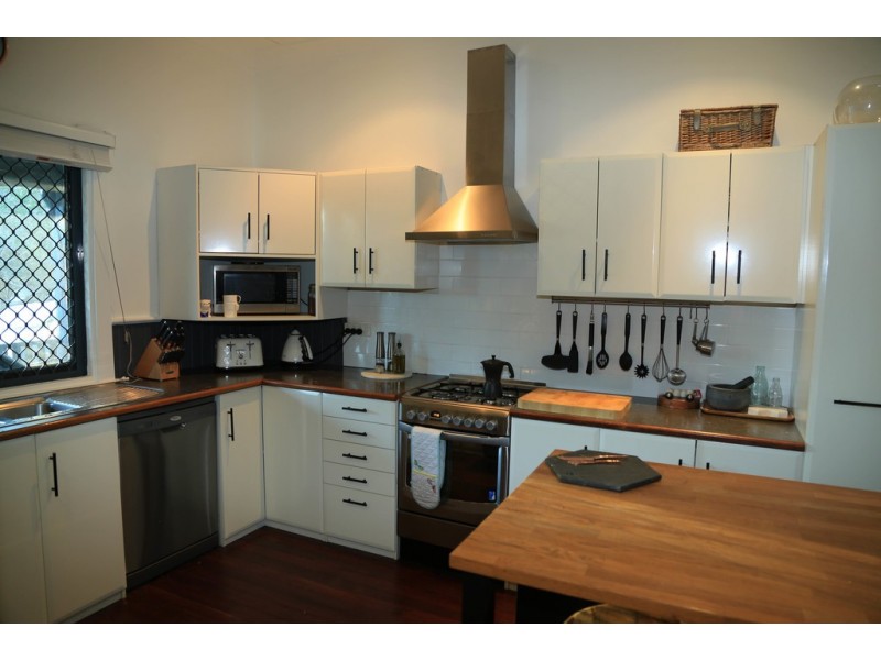 10 Third Avenue, Bassendean WA 6054