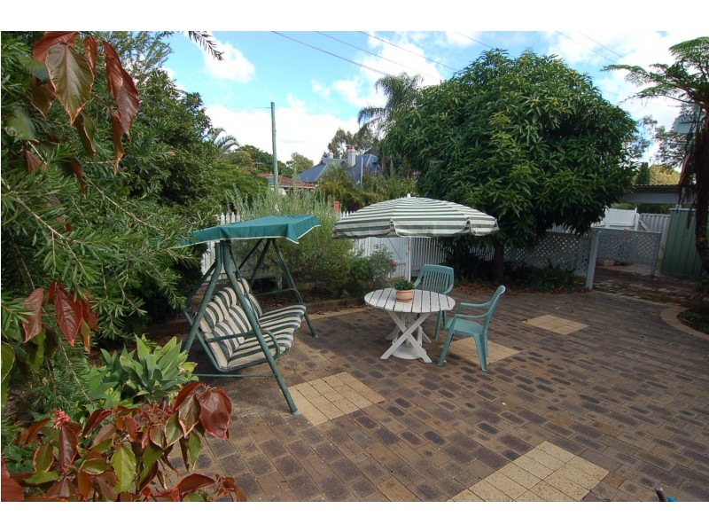 78 North Road, Bassendean WA 6054