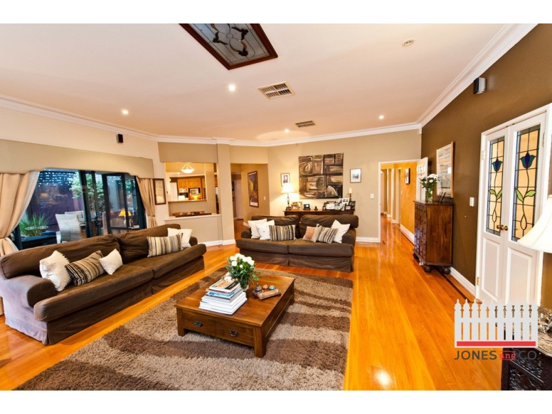 1 Carina, Ocean Reef WA 6027