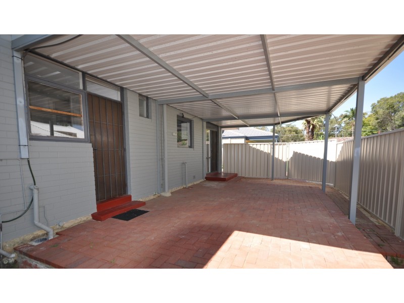 5 Connaught Street, Forrestfield WA 6058