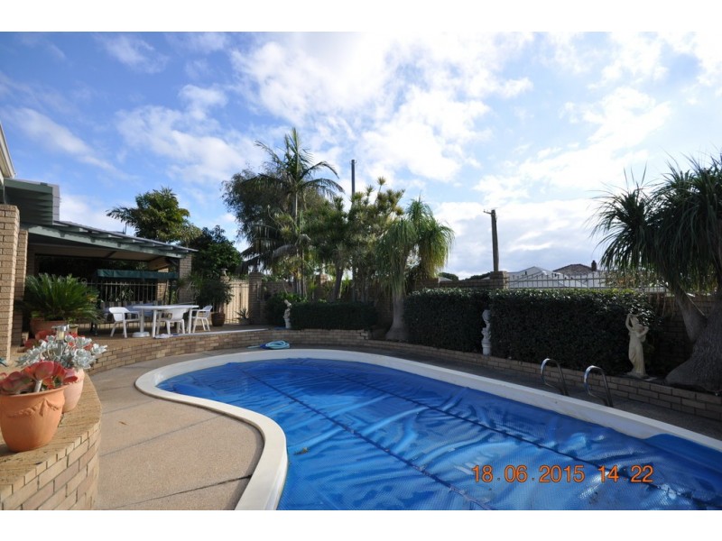 1 Jeanhulley Road, High Wycombe WA 6057