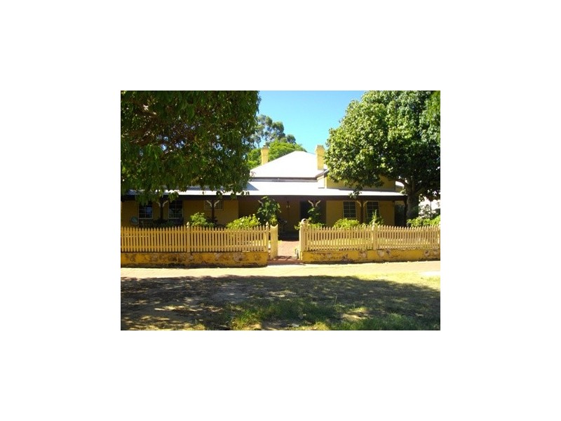 20 East Street, Guildford WA 6055