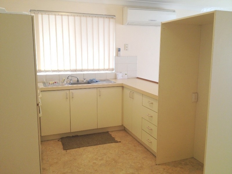 3/16 Harman Street, Belmont WA 6104