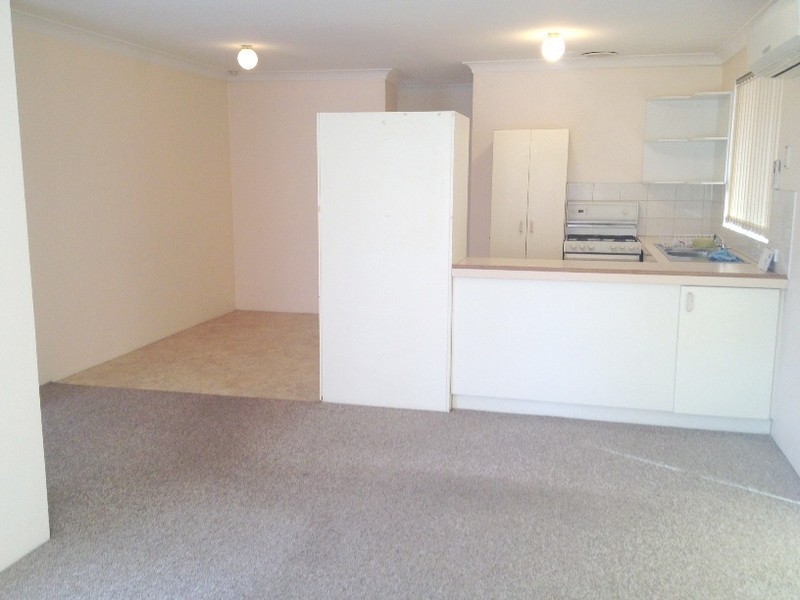 3/16 Harman Street, Belmont WA 6104