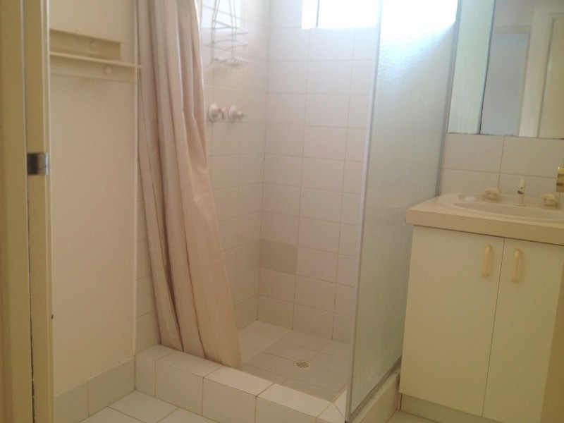 3/16 Harman Street, Belmont WA 6104