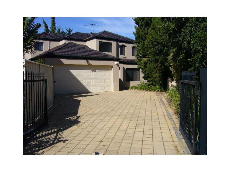 6 Dornie Place, Ardross WA 6153