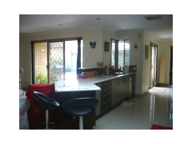 37 Silbert Circle, Winthrop WA 6150