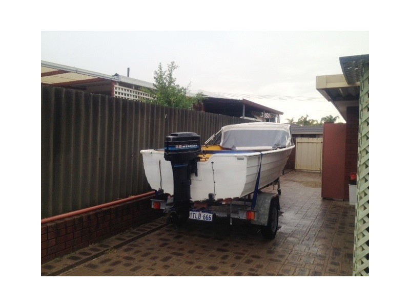 11A Hogarth Way, Bateman WA 6150