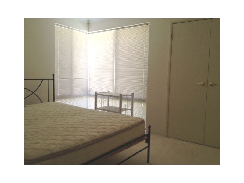 12 Drogheda Way, Waterford WA 6152