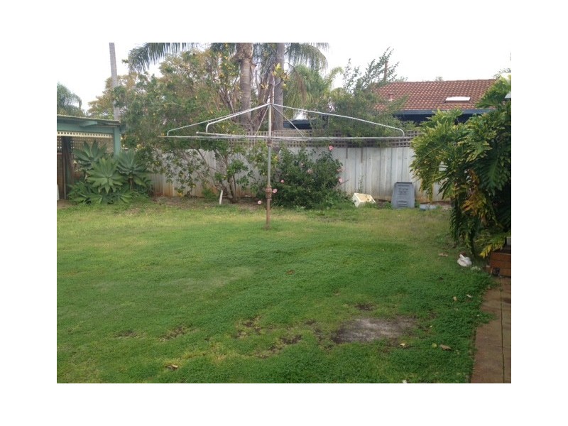 18 Webb Street, Rossmoyne WA 6148