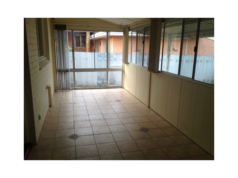 18 Webb Street, Rossmoyne WA 6148