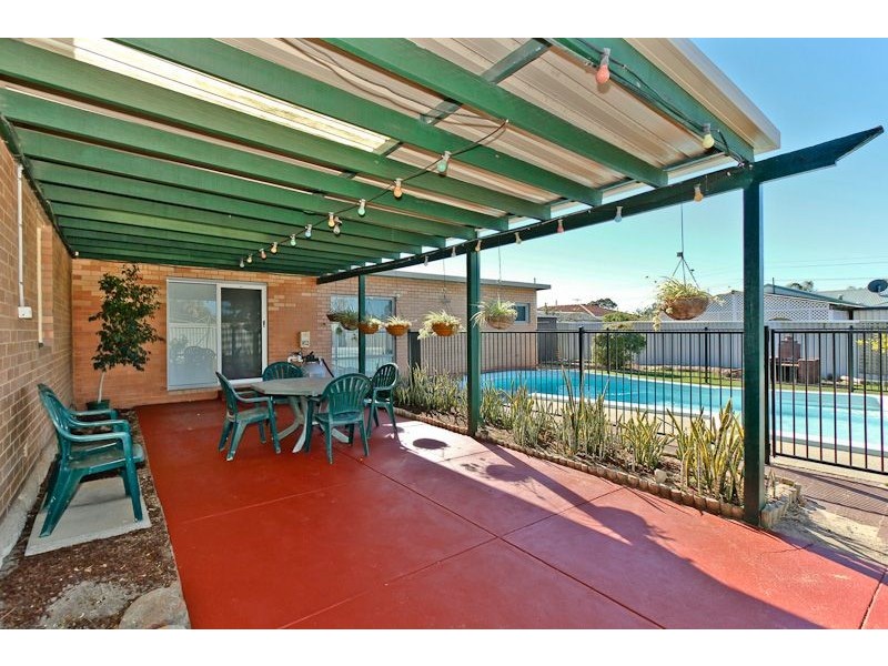 6  Hollis Street, Samson WA 6163