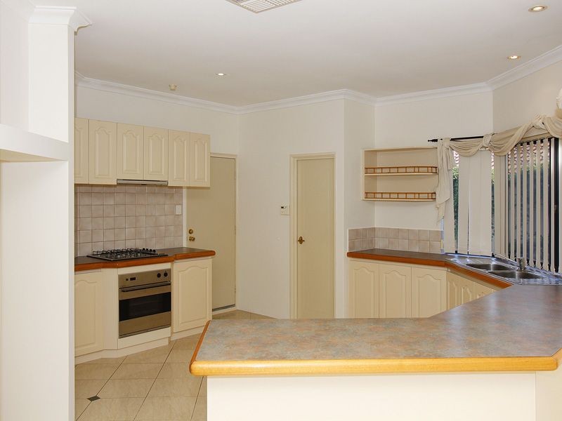 1 Sanctuary Avenue, Canning Vale WA 6155