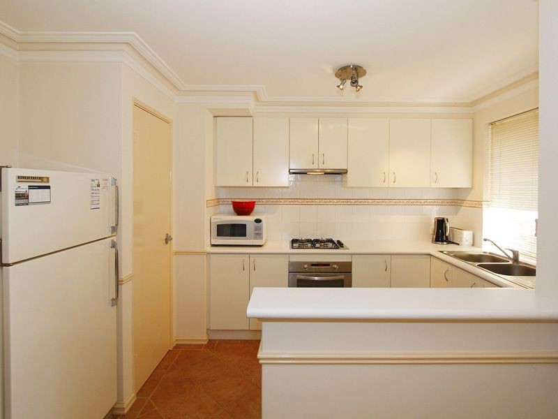 22/33 Paddington Court, Bibra Lake WA 6163
